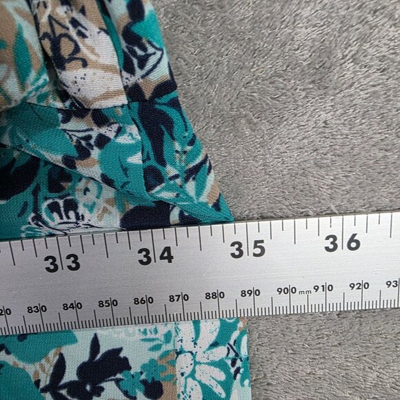 Womens Catherines Teal Blue Floral Print Blouse Button-Front 3/4 Sleeves Size 5X - Picture 4 of 7